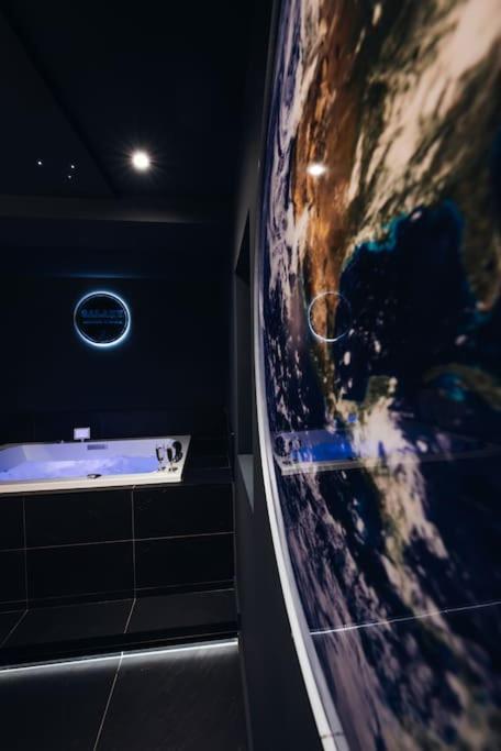 Apartament Galaxy La Tete Dans Les Etoiles Riom Zewnętrze zdjęcie